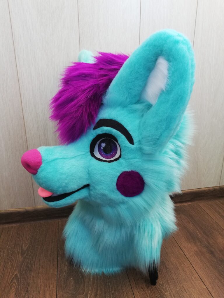 fursuit Aqua Dog head