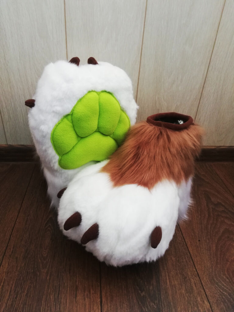 Fenek full fursuit paws